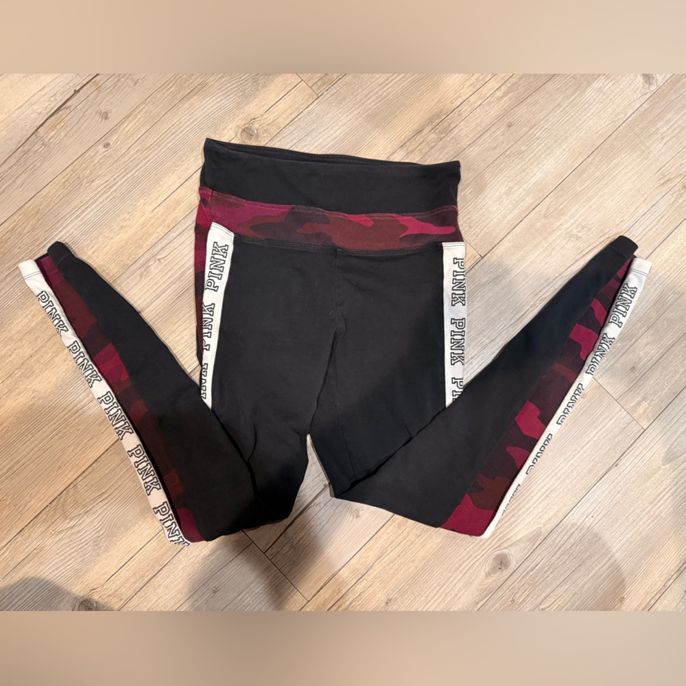 PINK Victoria's Secret Black and Burgundy Leggings